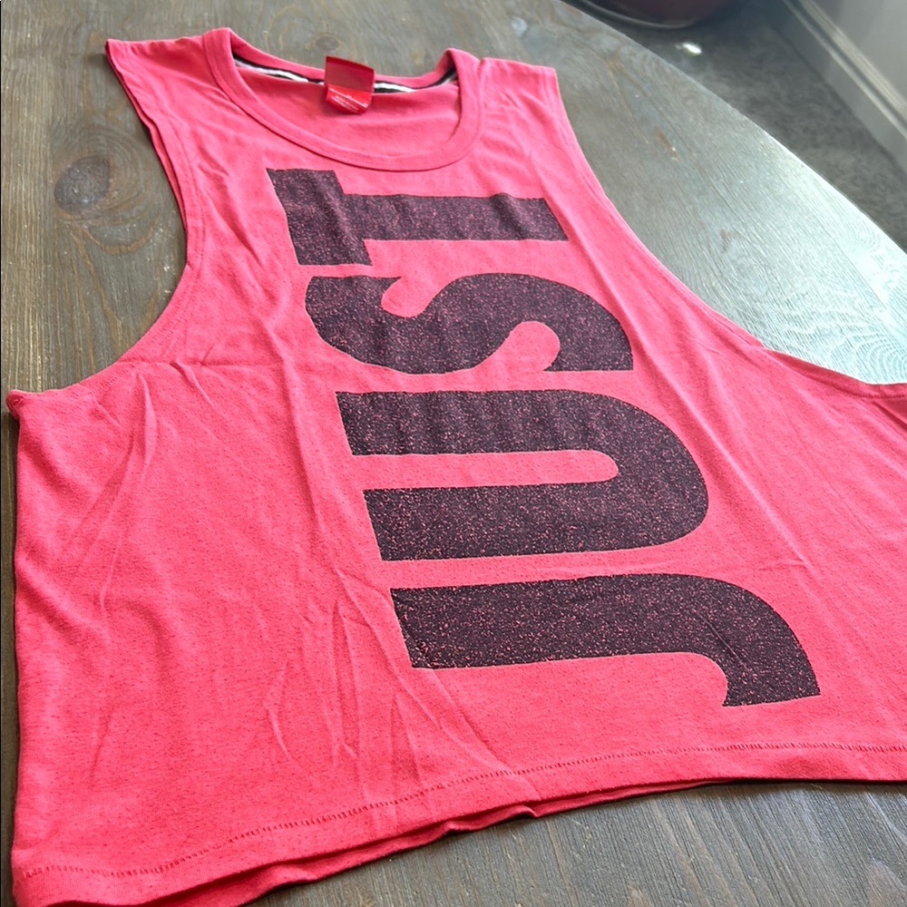 Nike Muscle Tee with Cut Out Arms - Picture 3 of 8